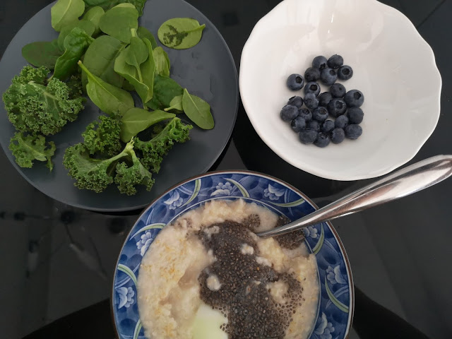 Morning Breakfast Routine - Oatmeal with eggs, spinach, kale, blueberry and a follow-up Turmeric or Ginger Drink